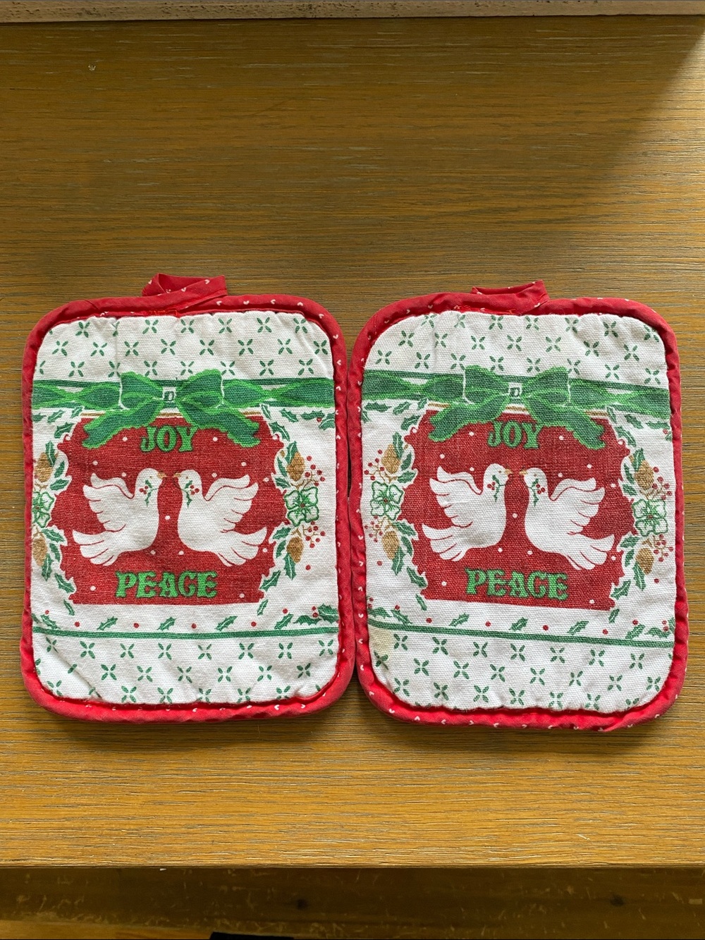 5 for $25! Vintage Red & White 'Joy Peace' Dove Pot Holder Pair